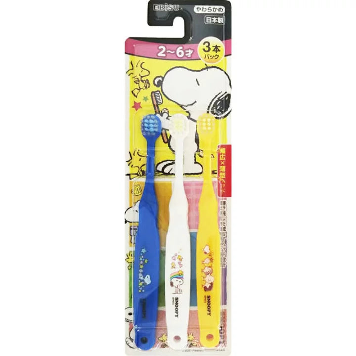 EBISU SNOOPY Snoopy 2-6 Years Old Children's Toothbrush 3 Pcs (Colors will be randomly sent) 史努比 2-6歲兒童牙刷 3支裝 (顏色隨機送出)